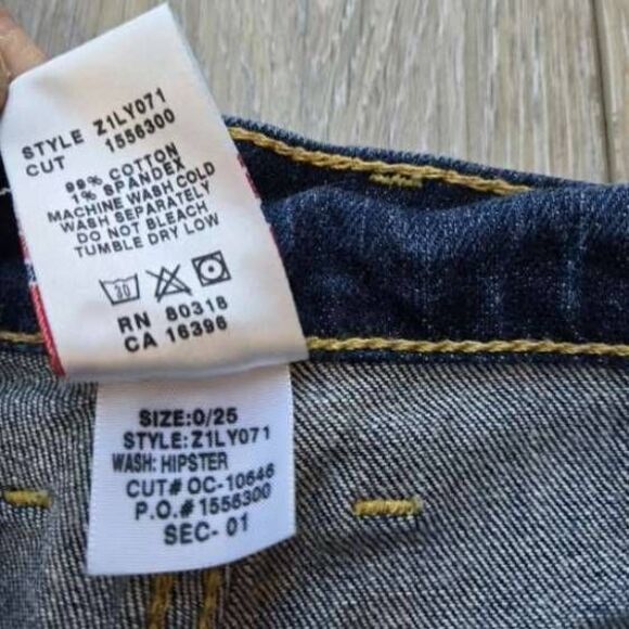 Lucky Brand dark blue Easy Rider dark blue size 0 classic bootcut, mid rise - Picture 5 of 14